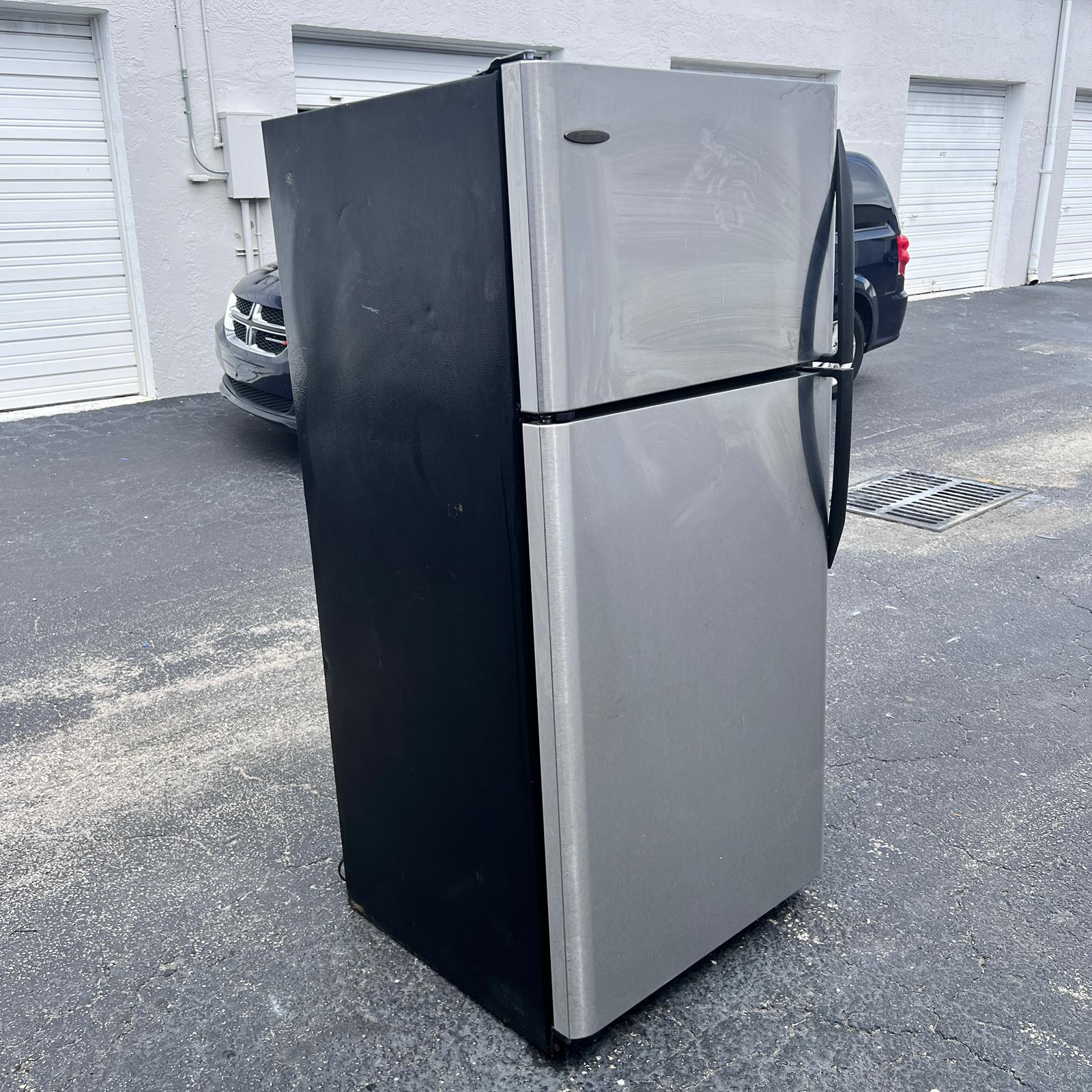 Frigidaire Stainless Steel Top and Bottom Refrigerator Frigidaire Stainless Steel Top and Bottom Refrigerator